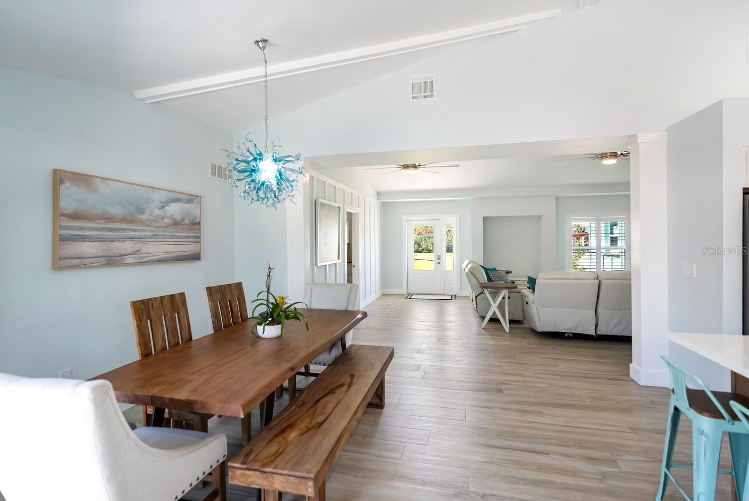 400 DONA DR — photo 16