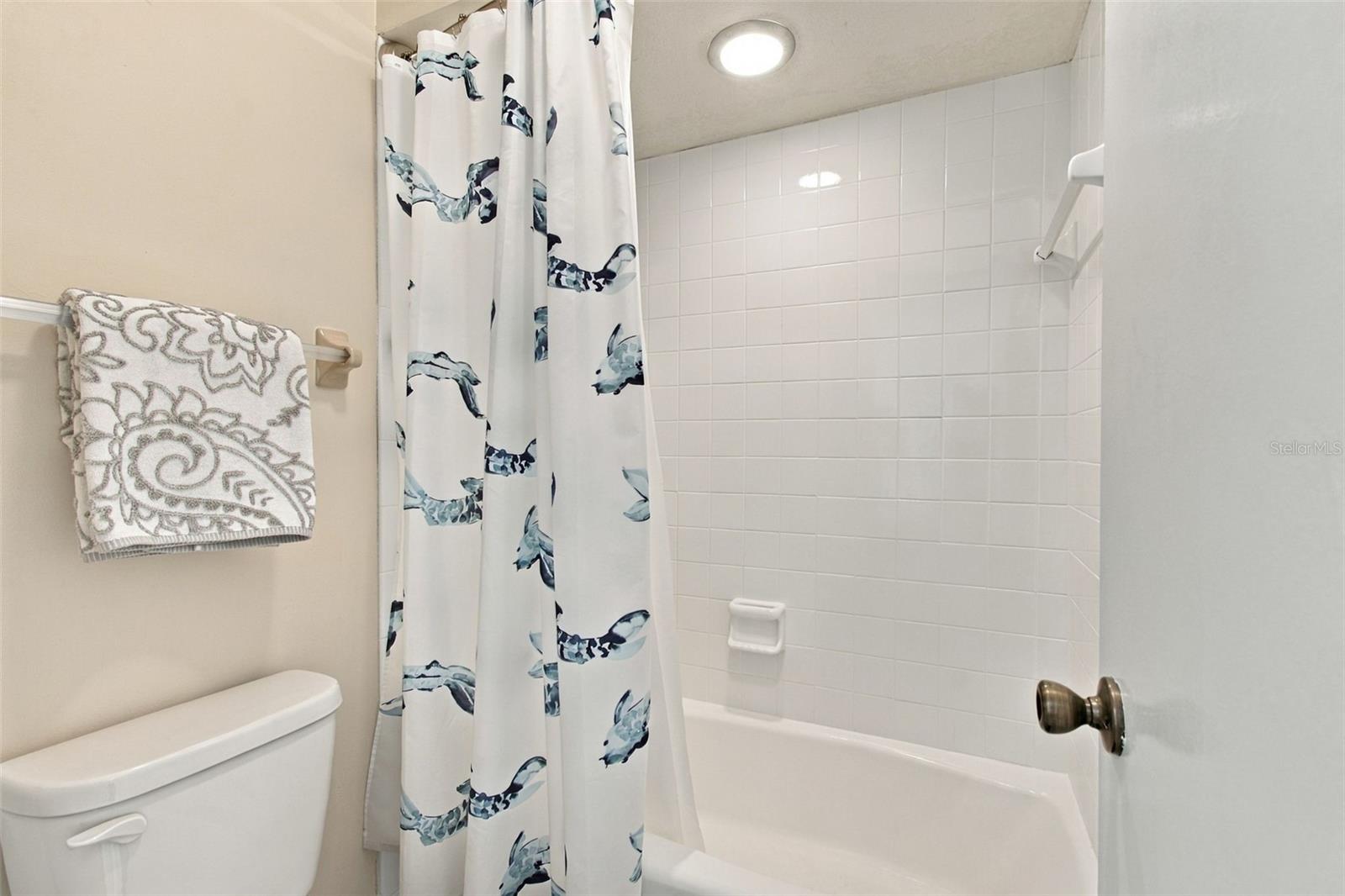 13036 VILLAGE CHASE CIR #13036 — photo 34