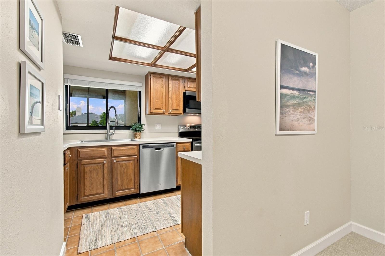 13036 VILLAGE CHASE CIR #13036 — photo 21
