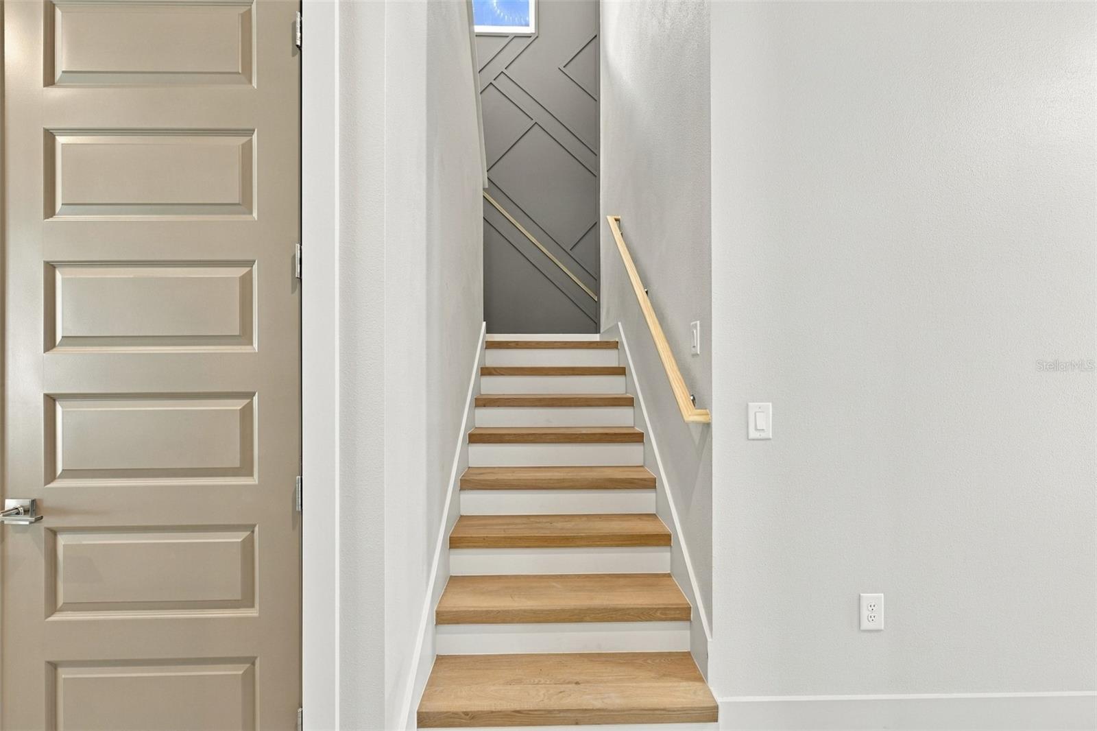 3203 W WYOMING AVE — photo 29