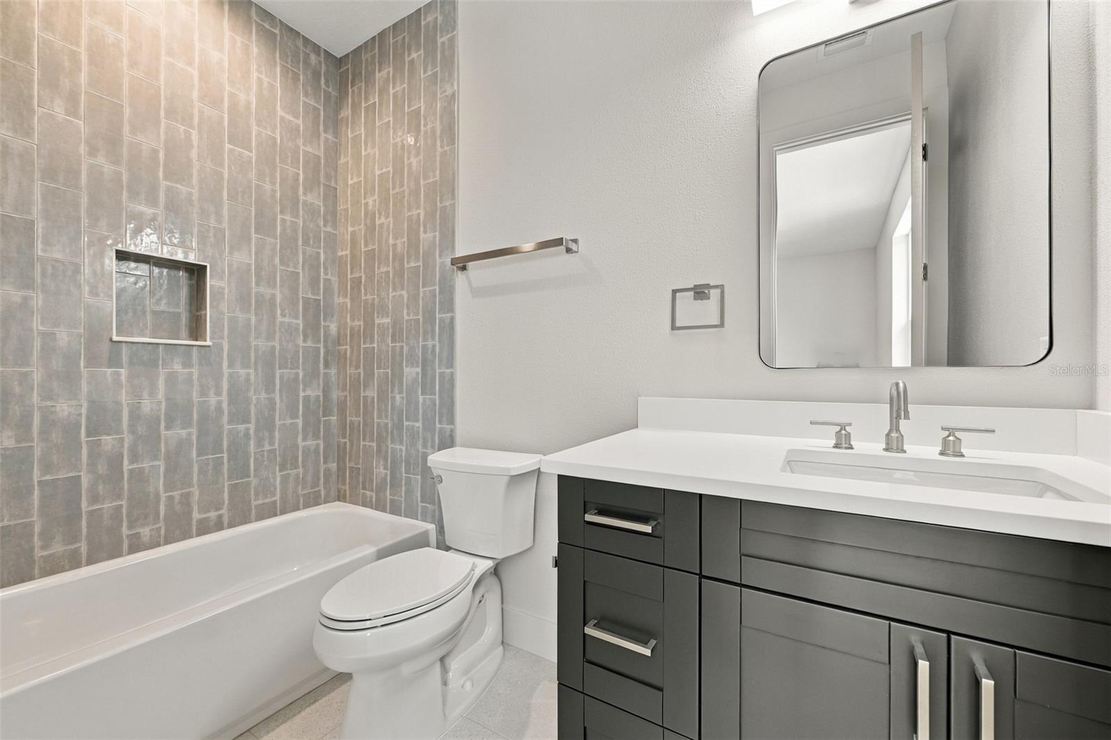 3203 W WYOMING AVE — photo 50