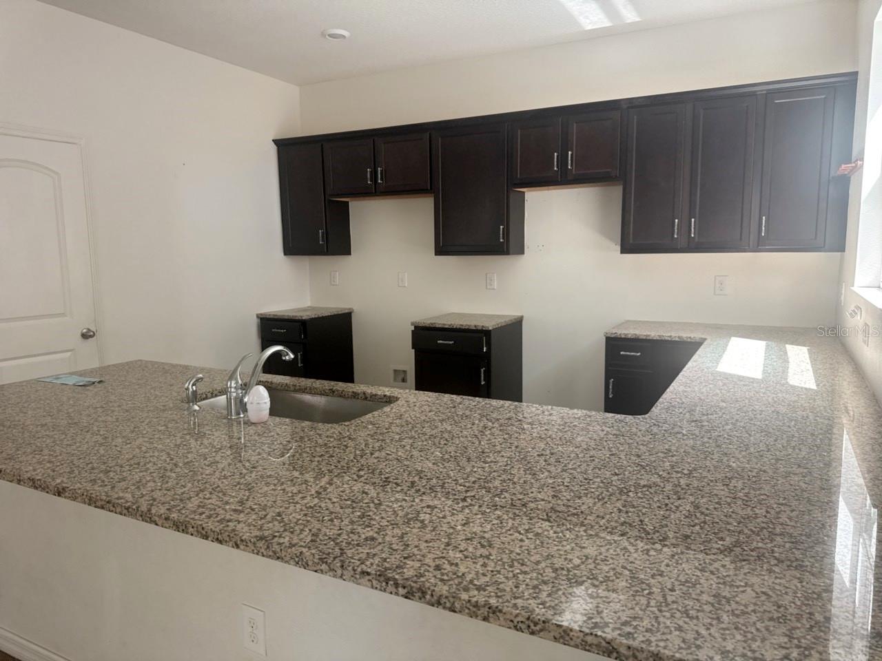 8273 ARTISAN WAY — photo 6