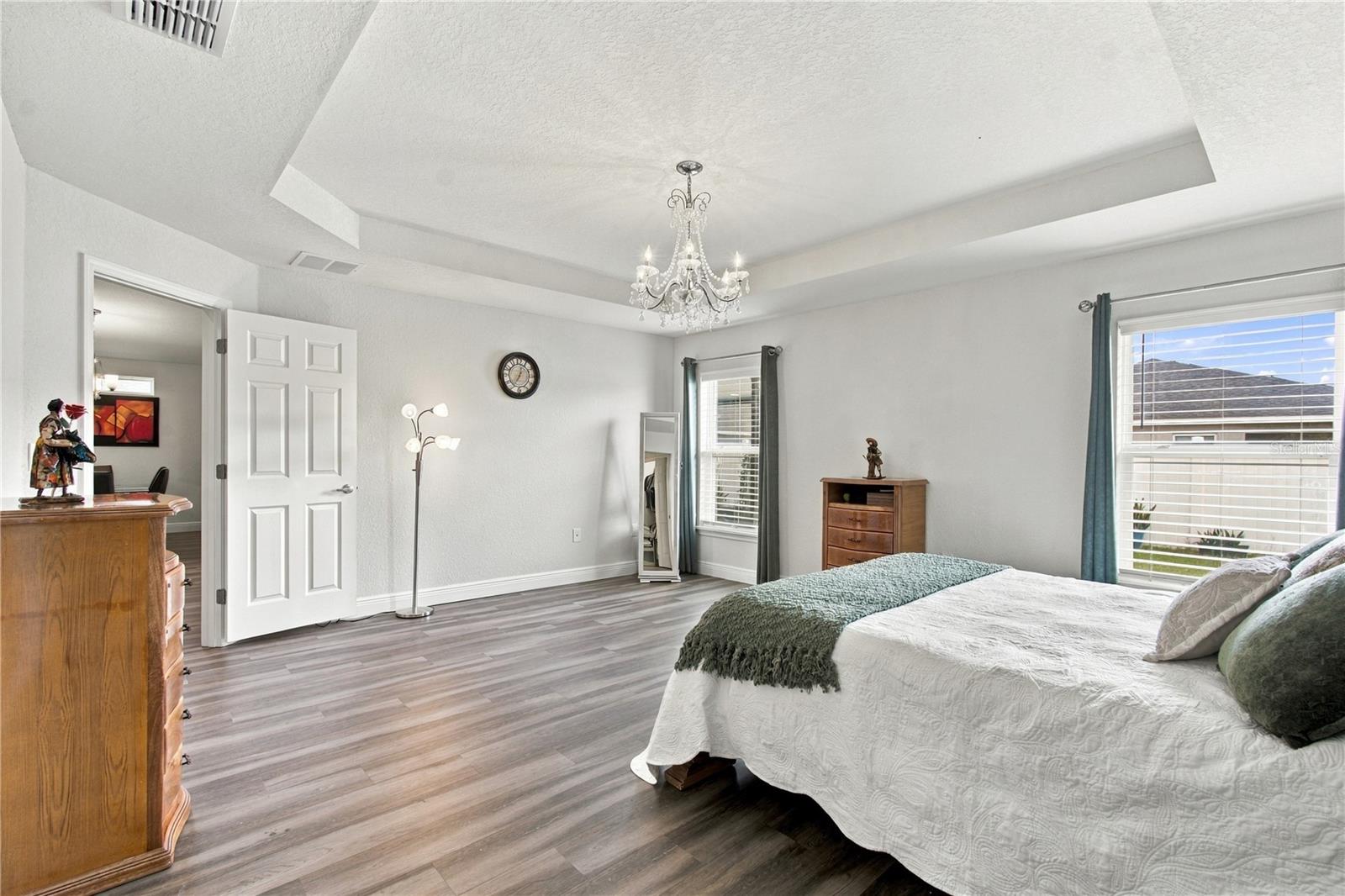 6884 ABBYWOOD LN — photo 33