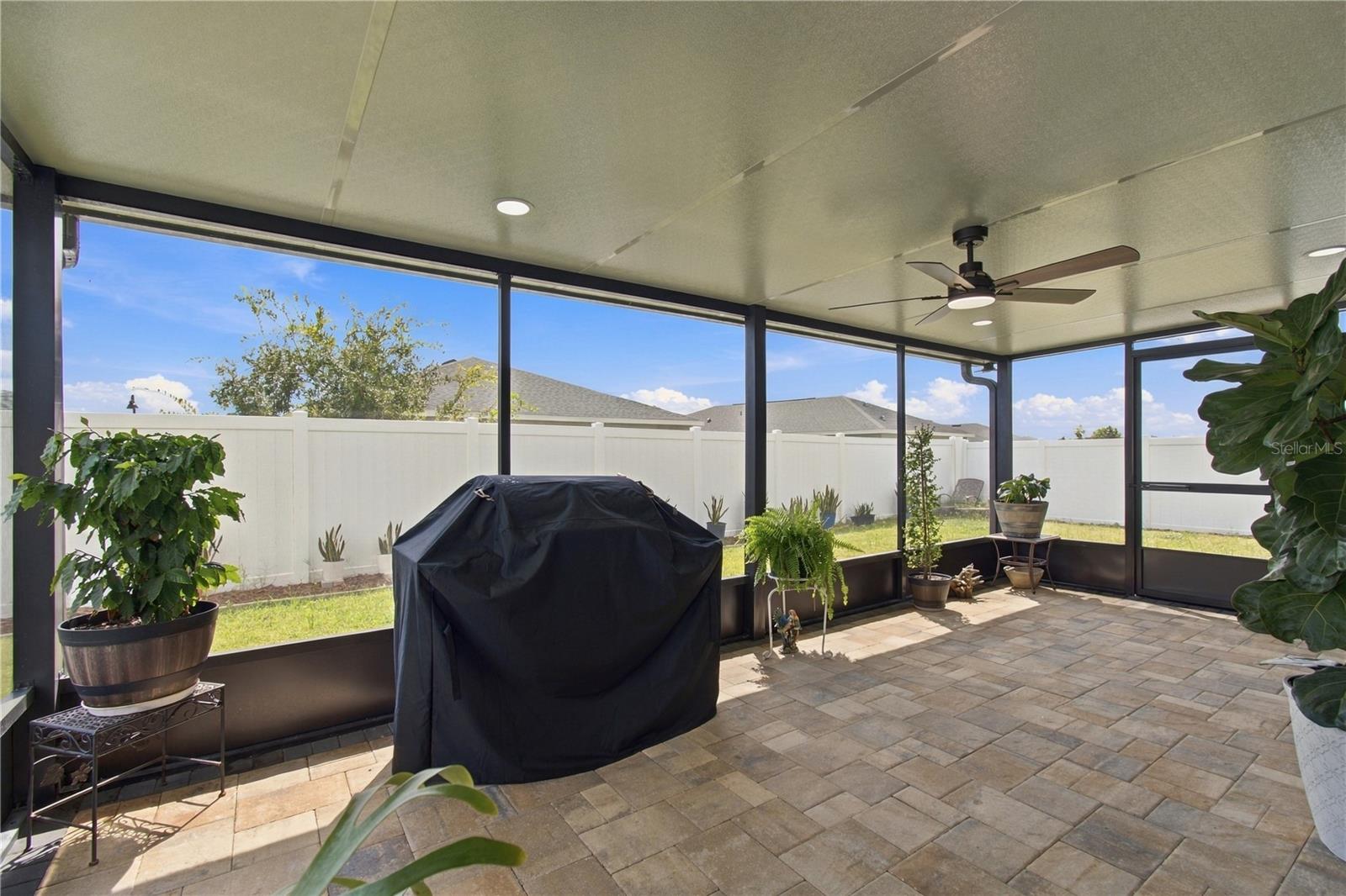 6884 ABBYWOOD LN — photo 60