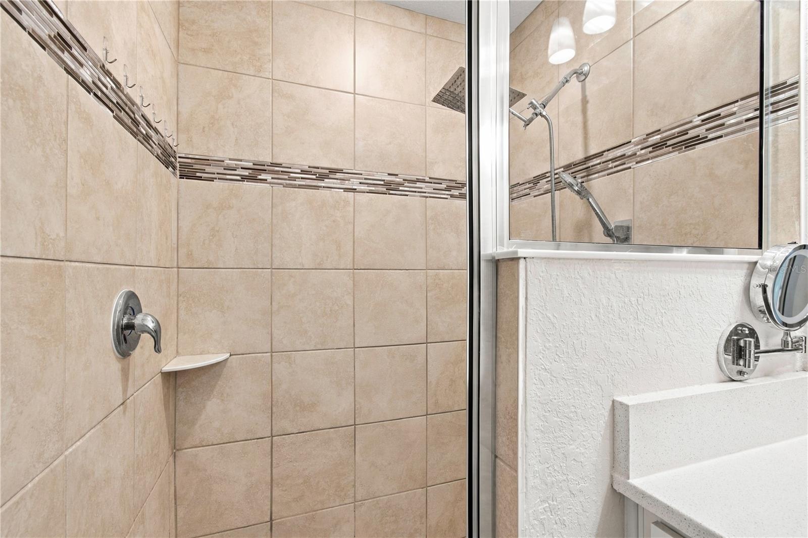 6884 ABBYWOOD LN — photo 41