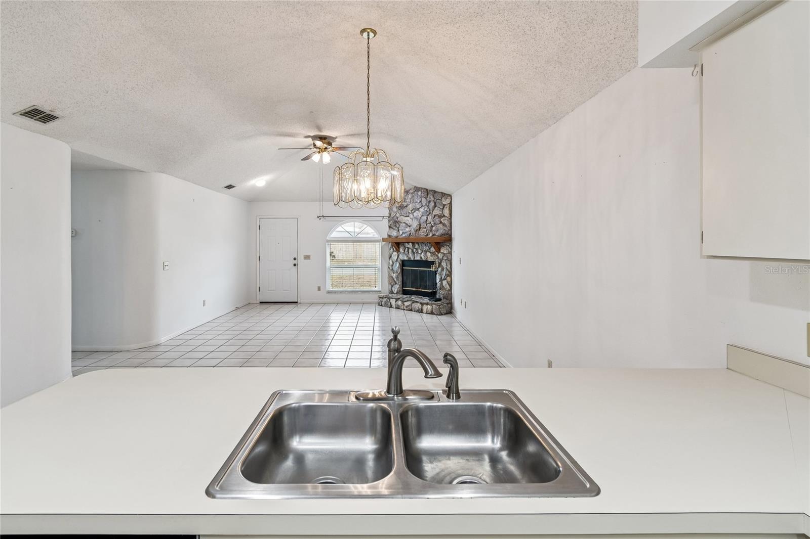 23227 CLUB VILLAS DR #38 — photo 15