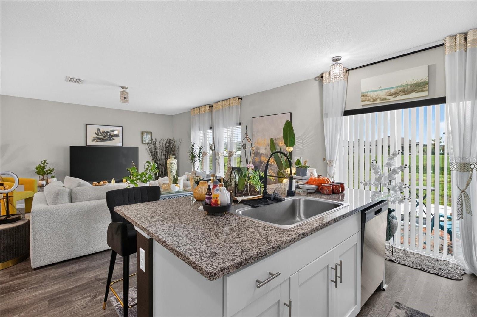 13077 OAK HILL WAY — photo 28