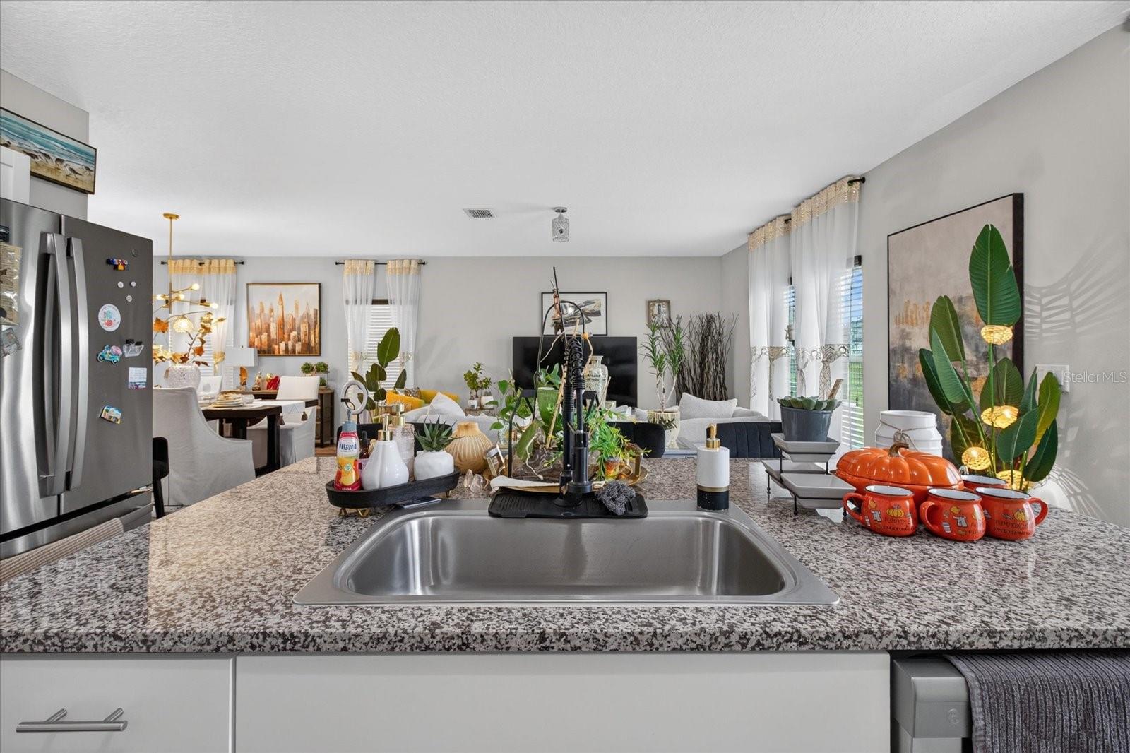 13077 OAK HILL WAY — photo 27