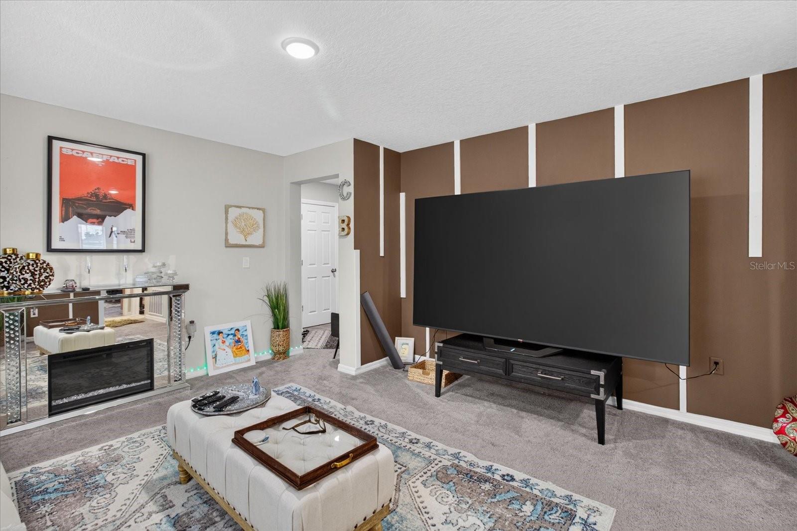 13077 OAK HILL WAY — photo 45