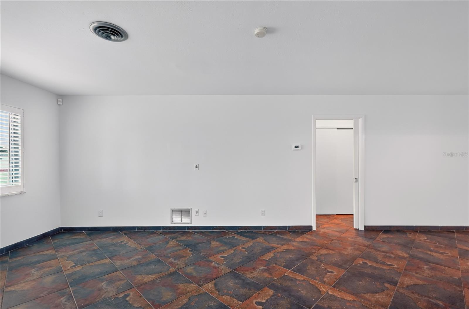 1789 BIRCH DR — photo 10