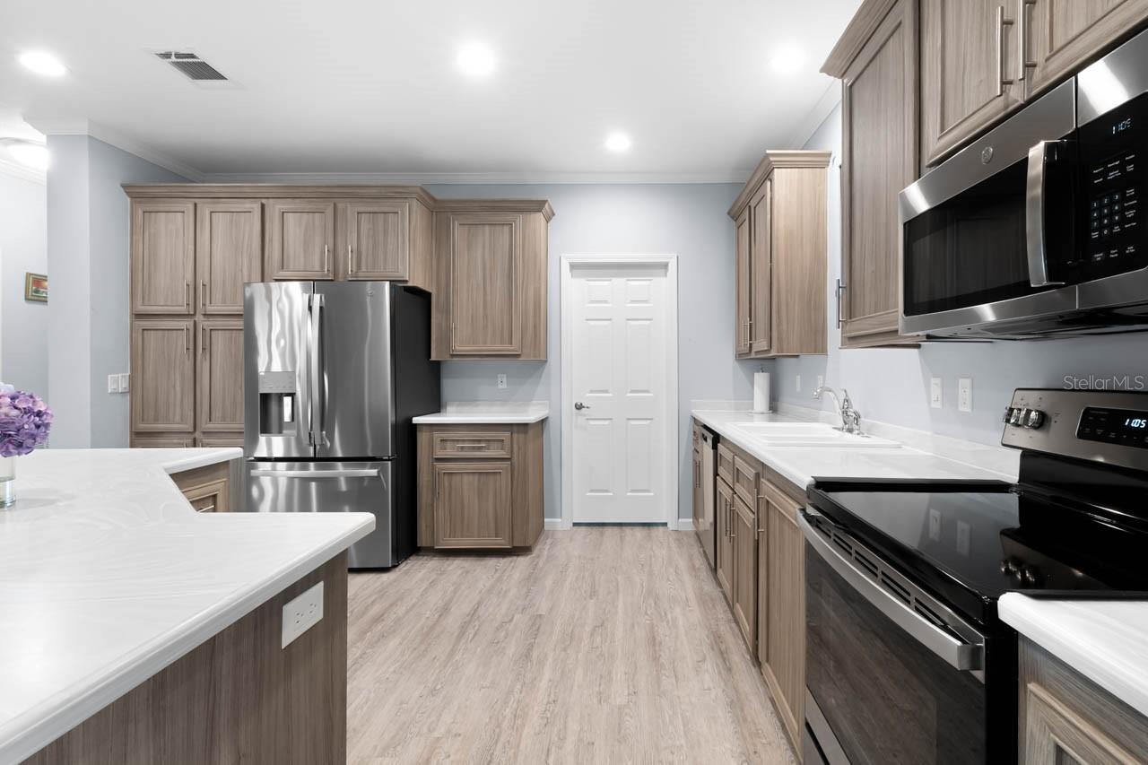 102 E SAINT LUCIA LOOP — photo 10