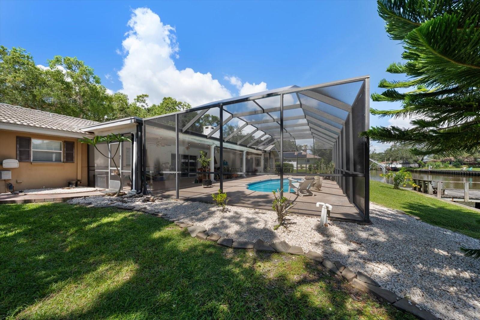 1641 SHERBROOK RD — photo 41