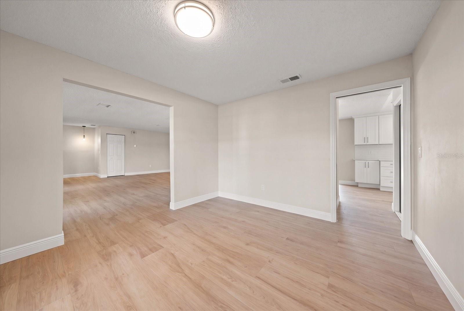 1641 SHERBROOK RD — photo 23