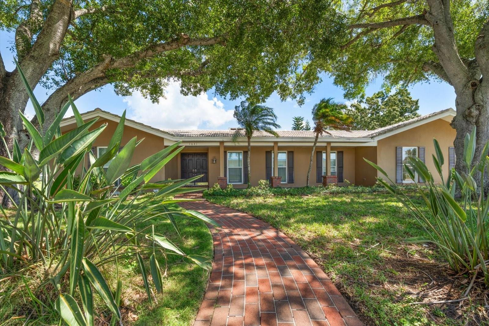 1641 SHERBROOK RD — photo 33