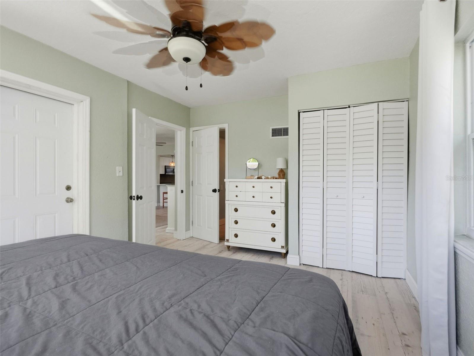 13730 MELANIE AVE — photo 21