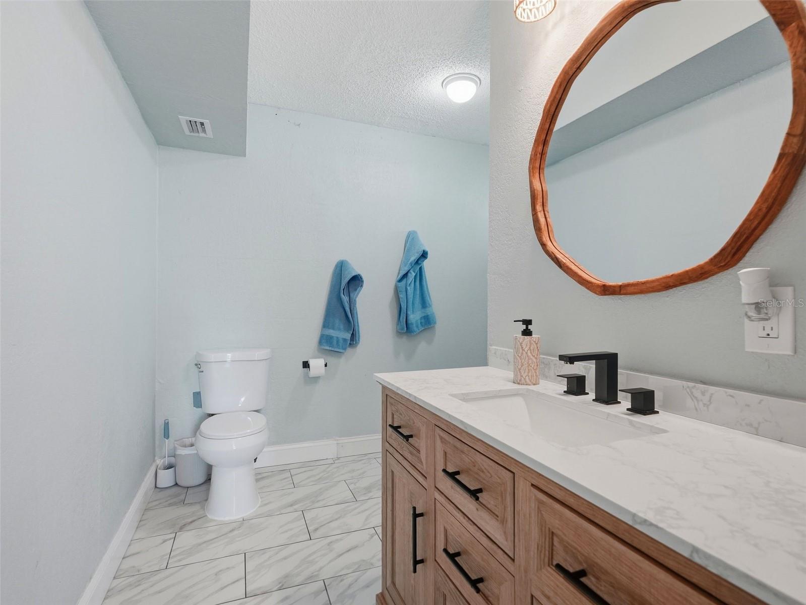 13730 MELANIE AVE — photo 22