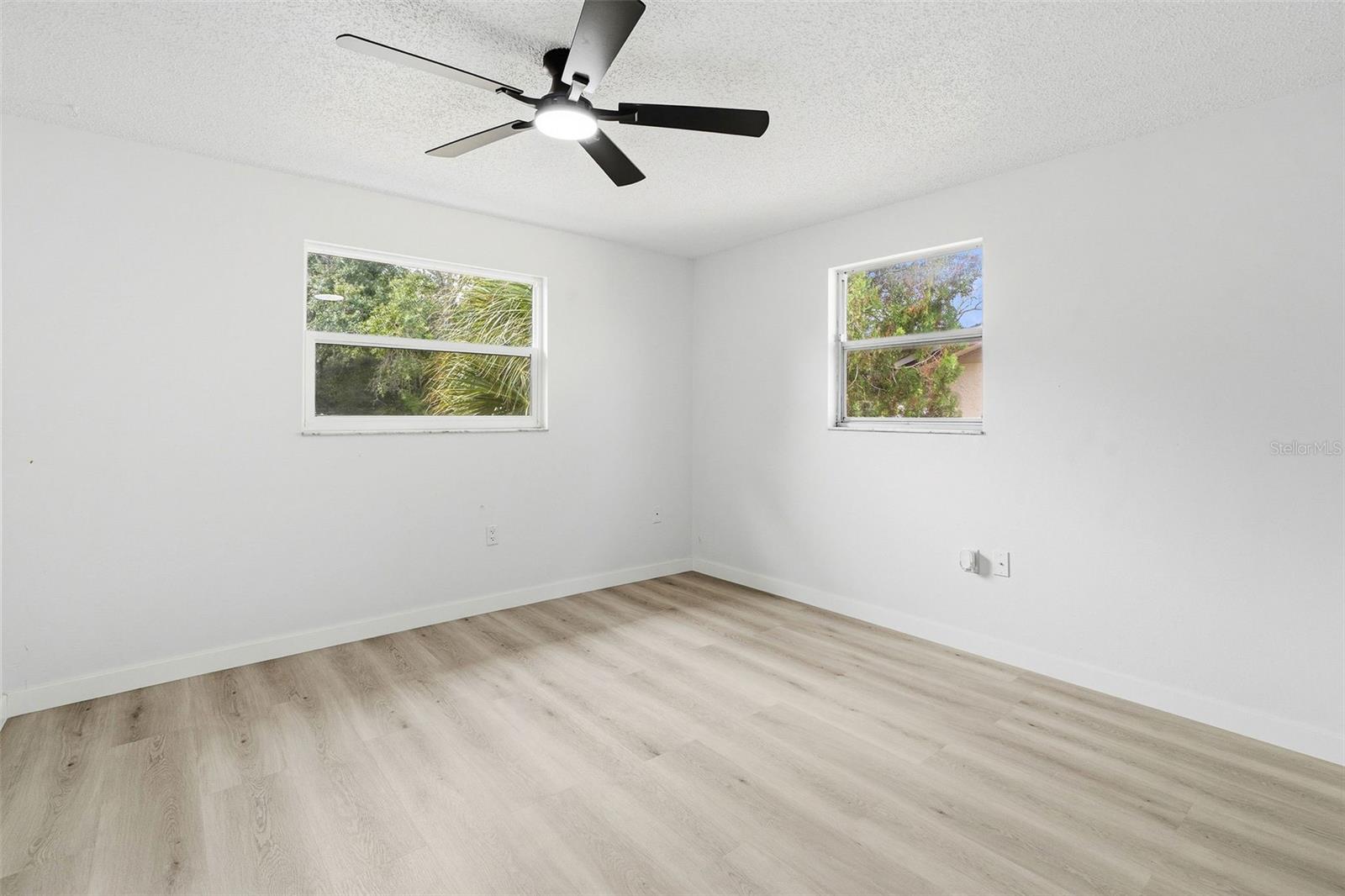 8525 BRIAR PATCH DR — photo 24