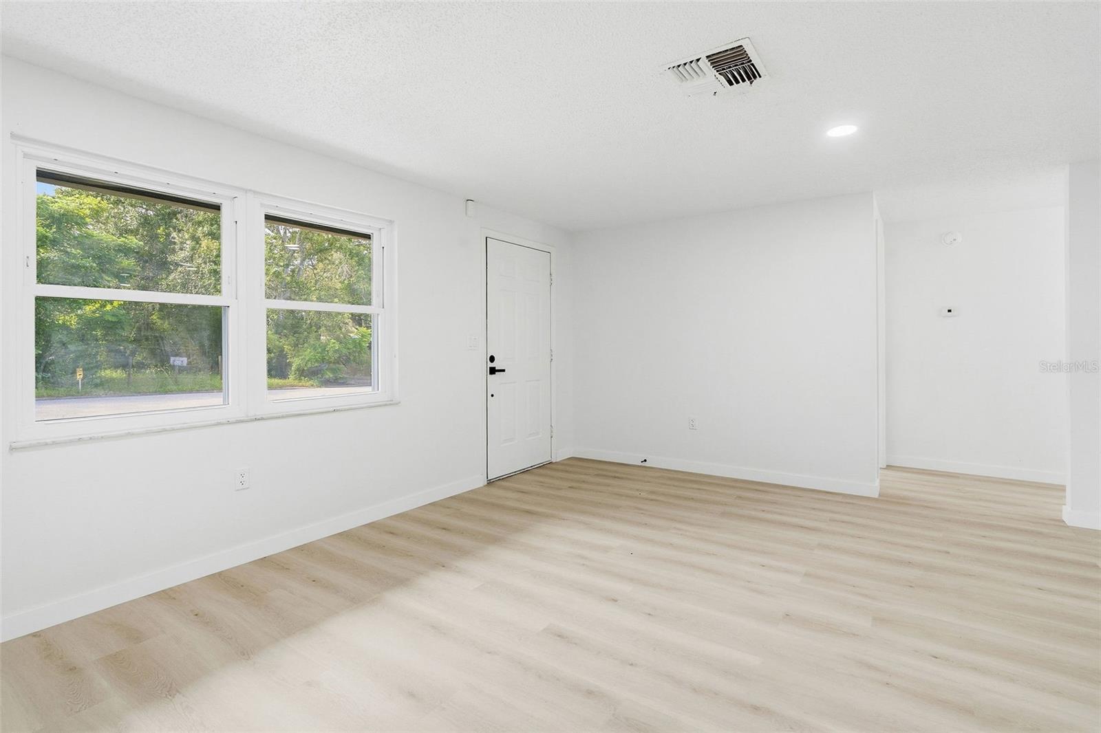 8525 BRIAR PATCH DR — photo 5