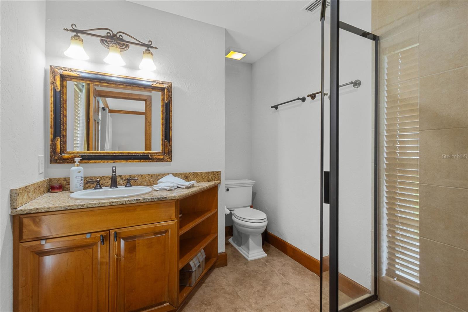 5381 PALOS VERDES DR — photo 17