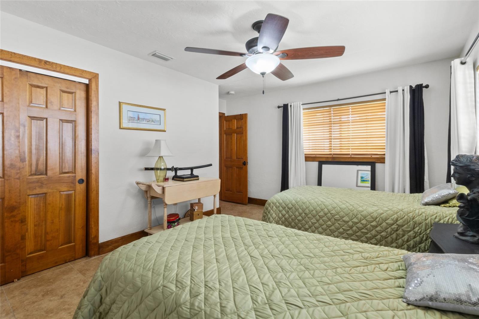 5381 PALOS VERDES DR — photo 19