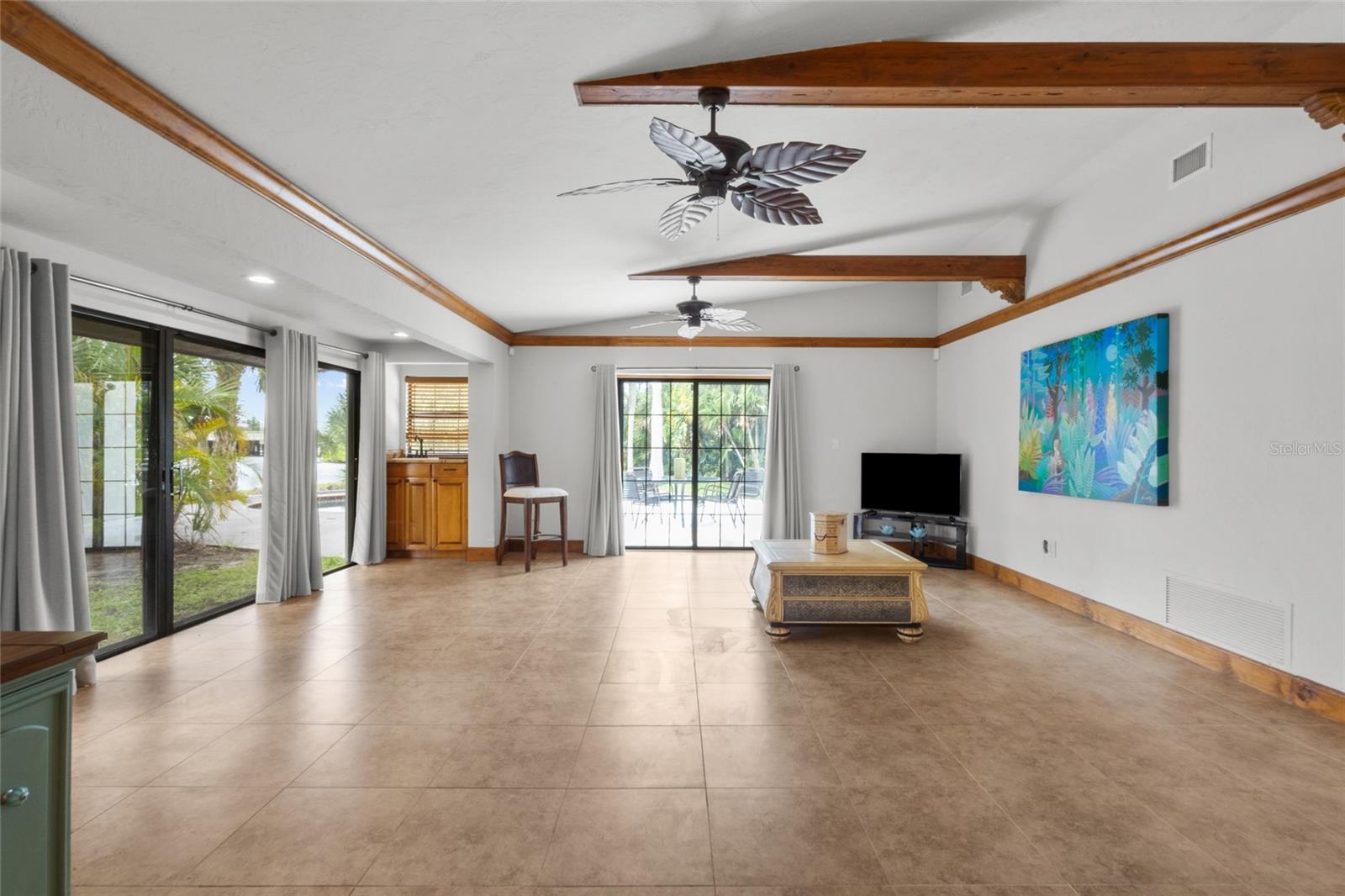 5381 PALOS VERDES DR — photo 12