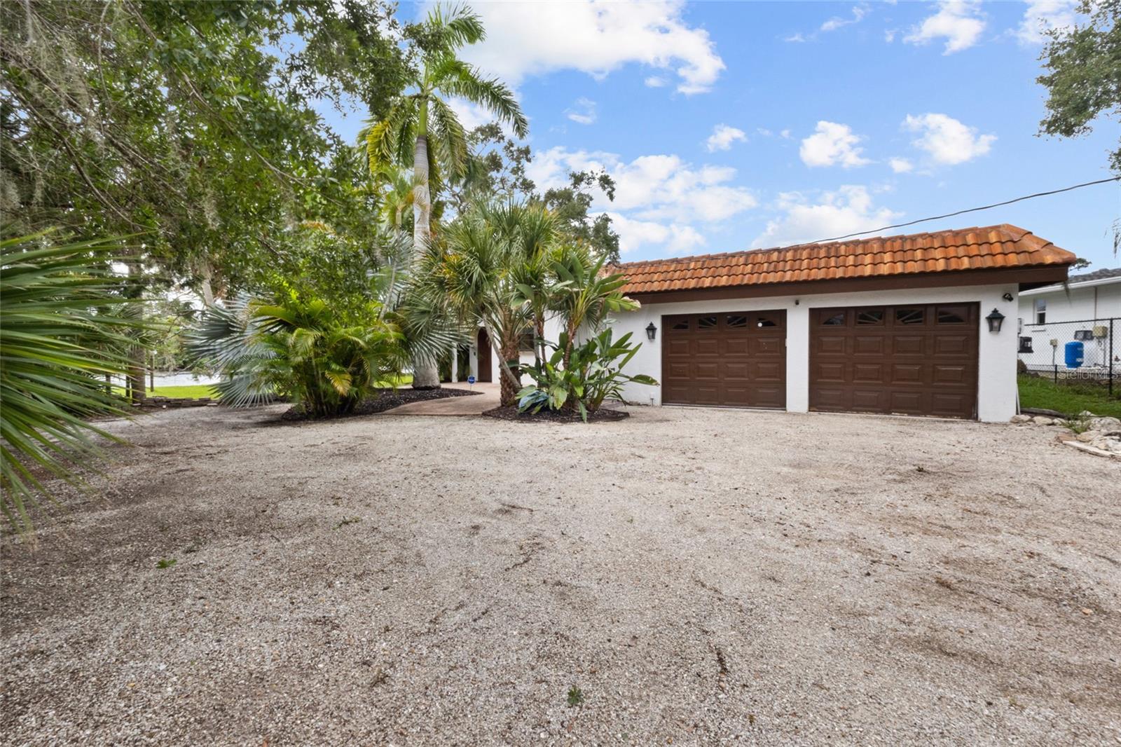 5381 PALOS VERDES DR — photo 4