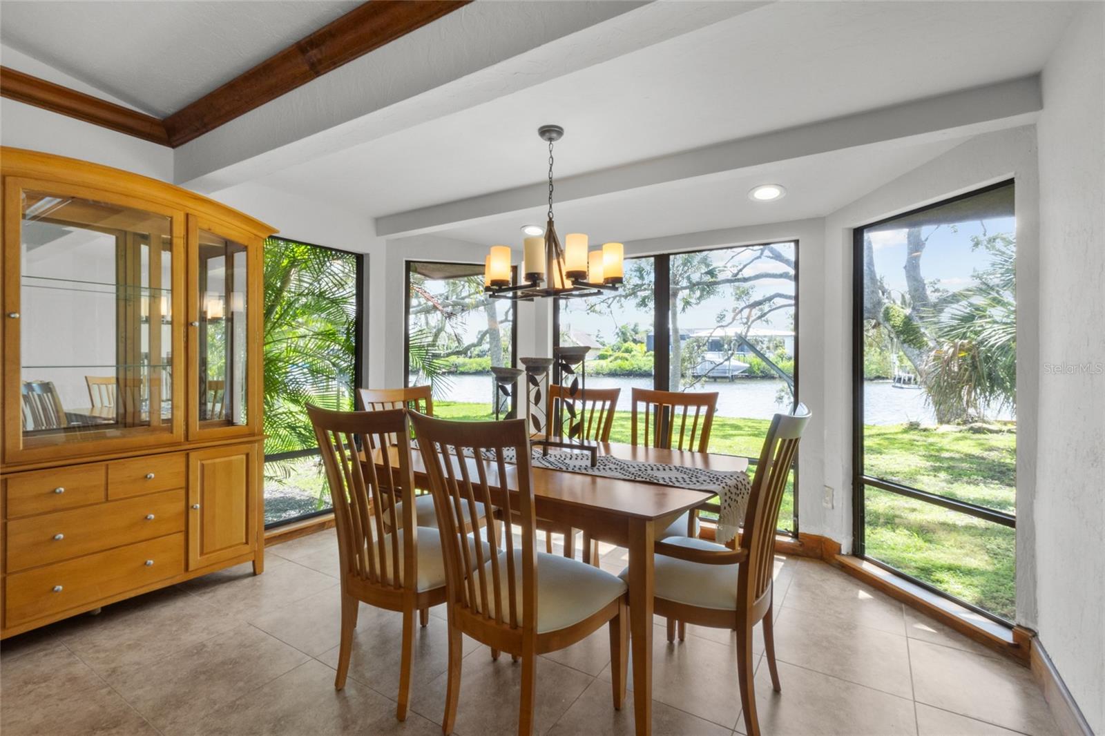 5381 PALOS VERDES DR — photo 15