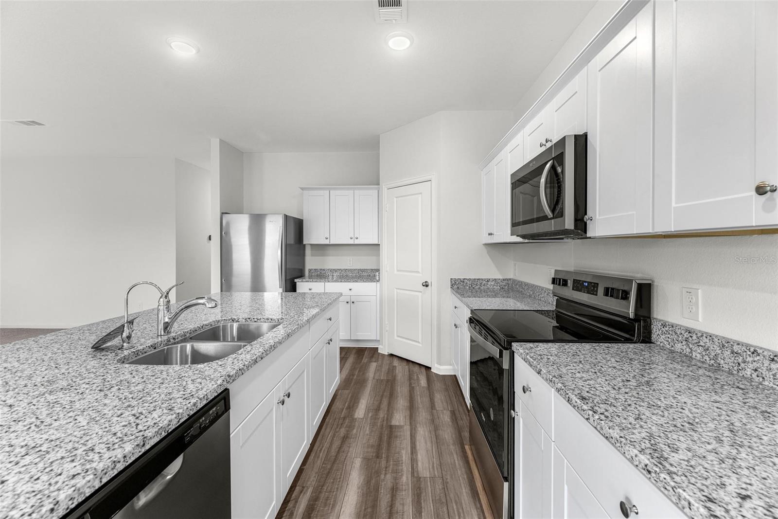 10861 CURVING CREEK LOOP — photo 26