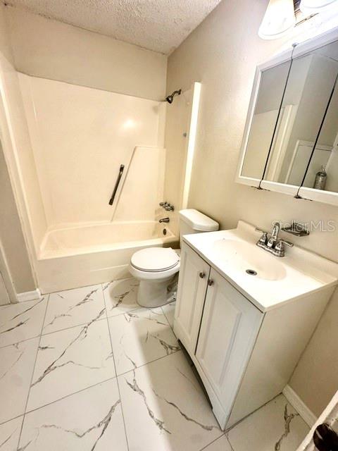 2305 E 23RD AVE — photo 15