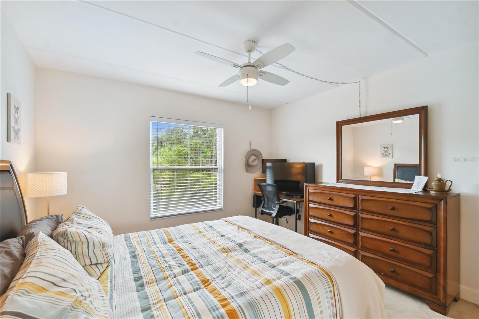12760 INDIAN ROCKS RD #910 — photo 37