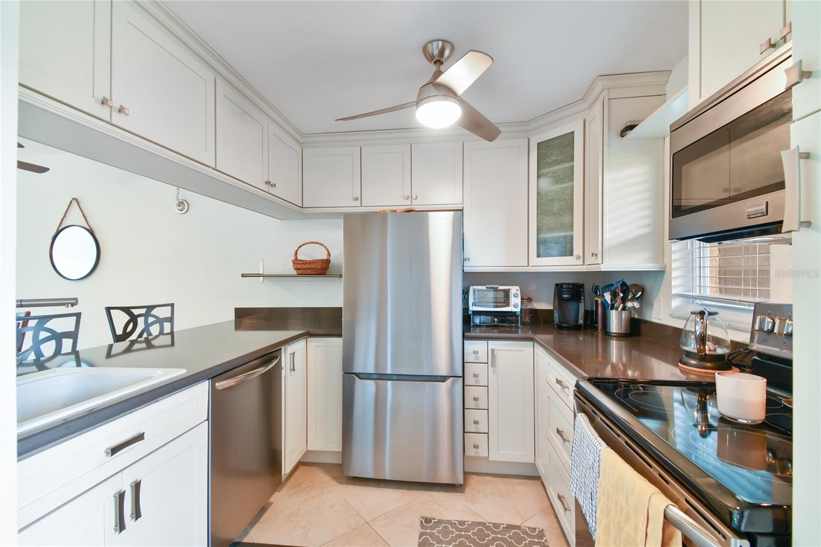 12760 INDIAN ROCKS RD #910 — photo 10