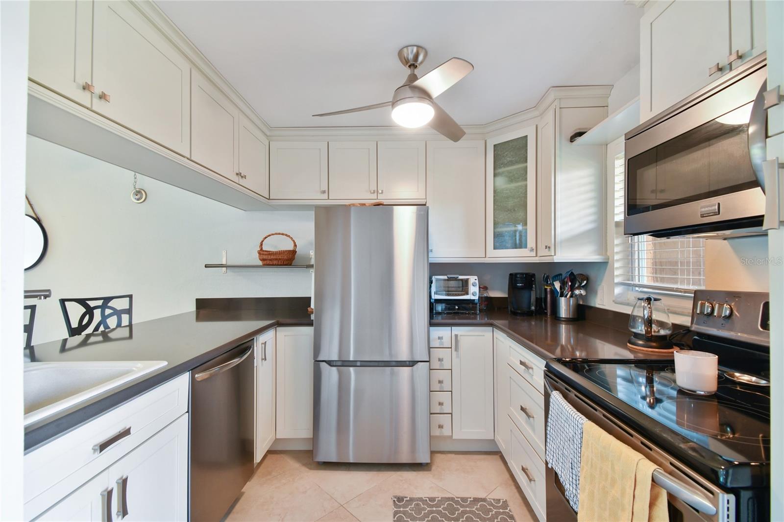 12760 INDIAN ROCKS RD #910 — photo 11