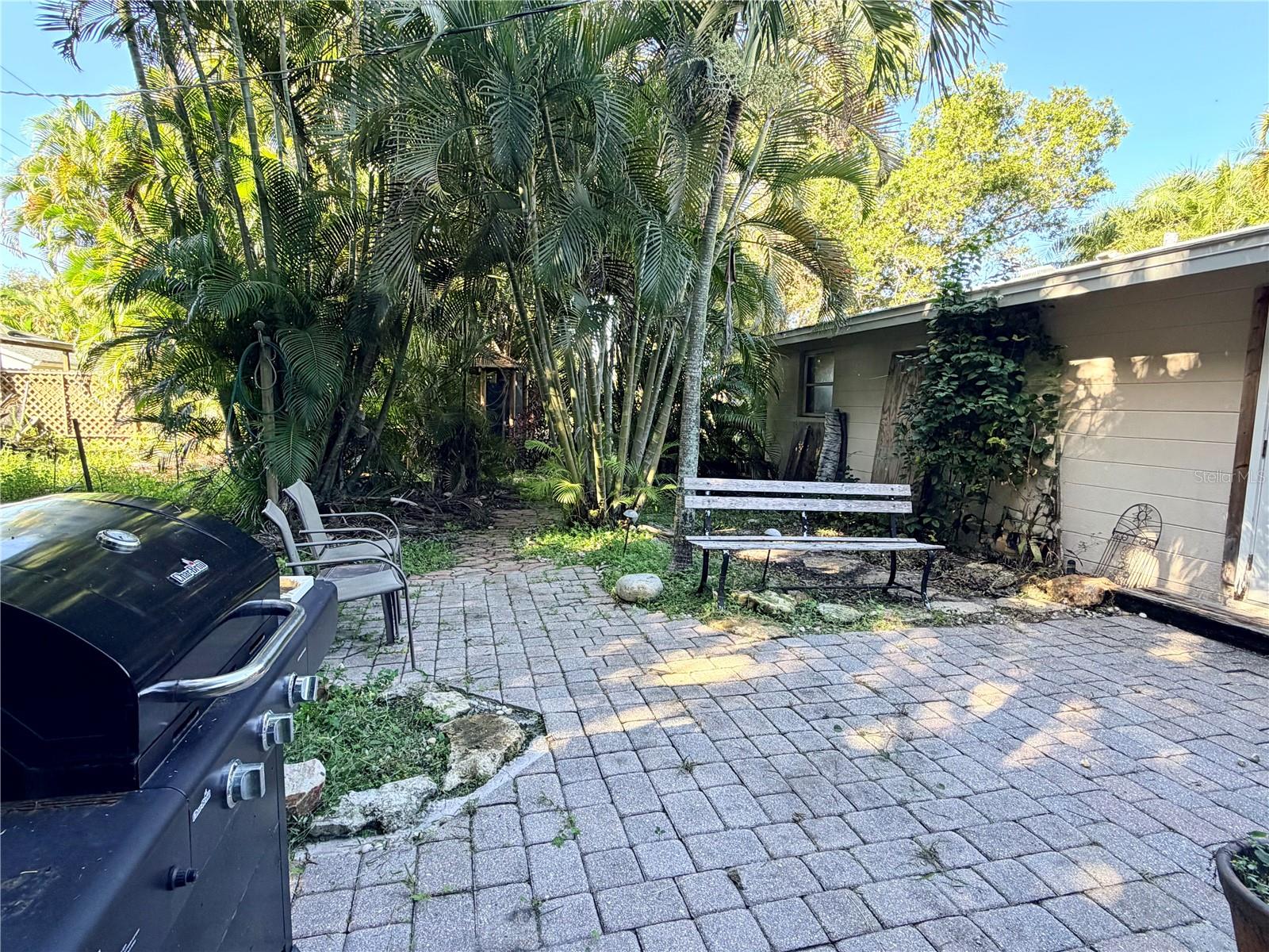 225 MAGNOLIA RD — photo 26