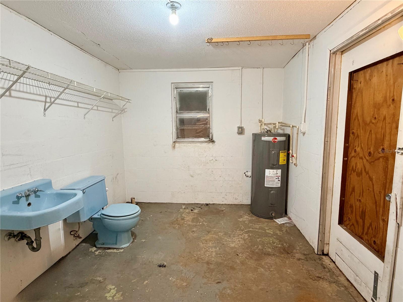 225 MAGNOLIA RD — photo 17