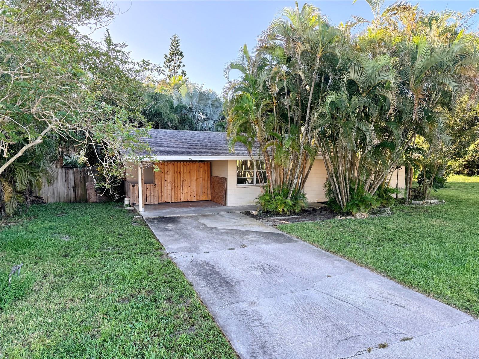 225 MAGNOLIA RD — photo 2