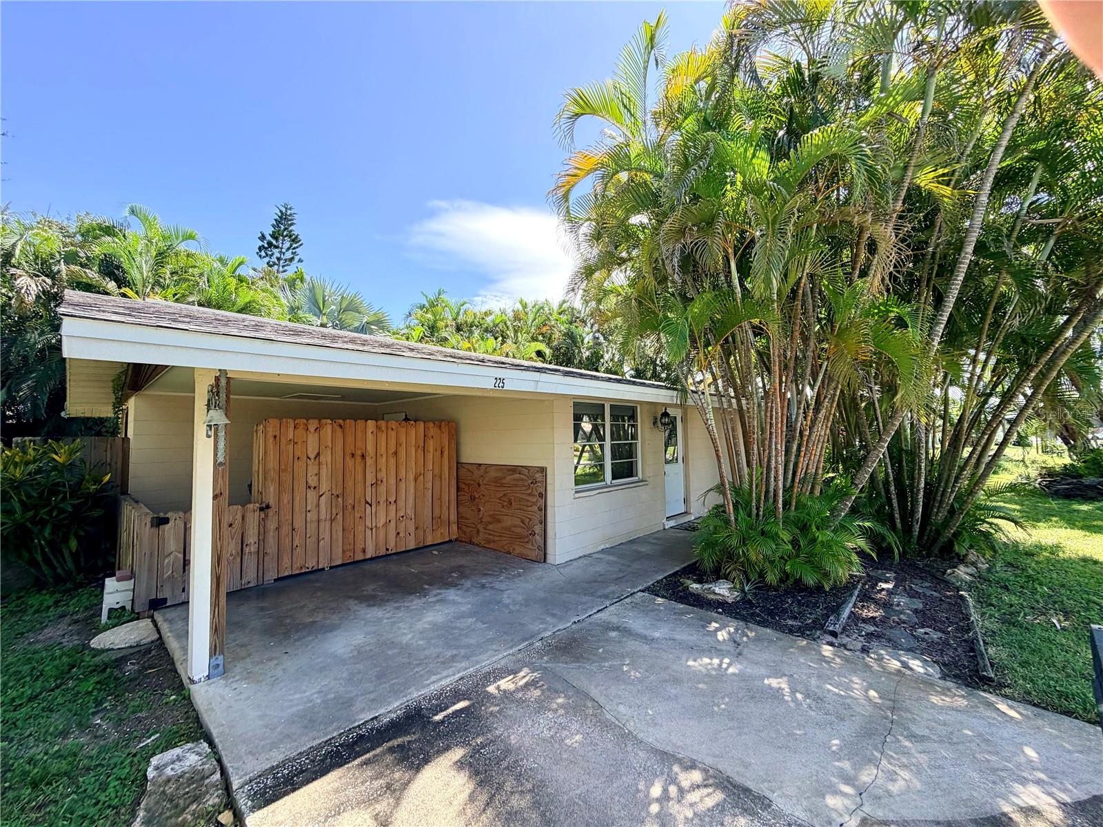 225 MAGNOLIA RD — photo 6