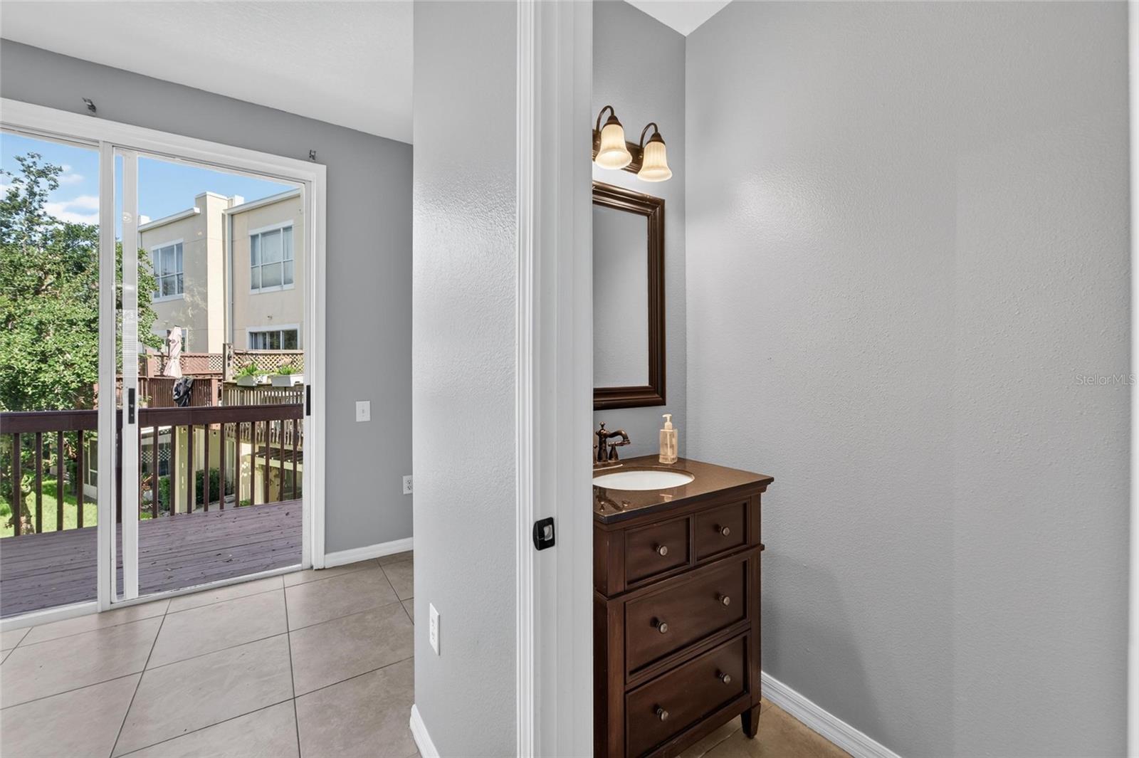3186 BAYSHORE OAKS DR — photo 33