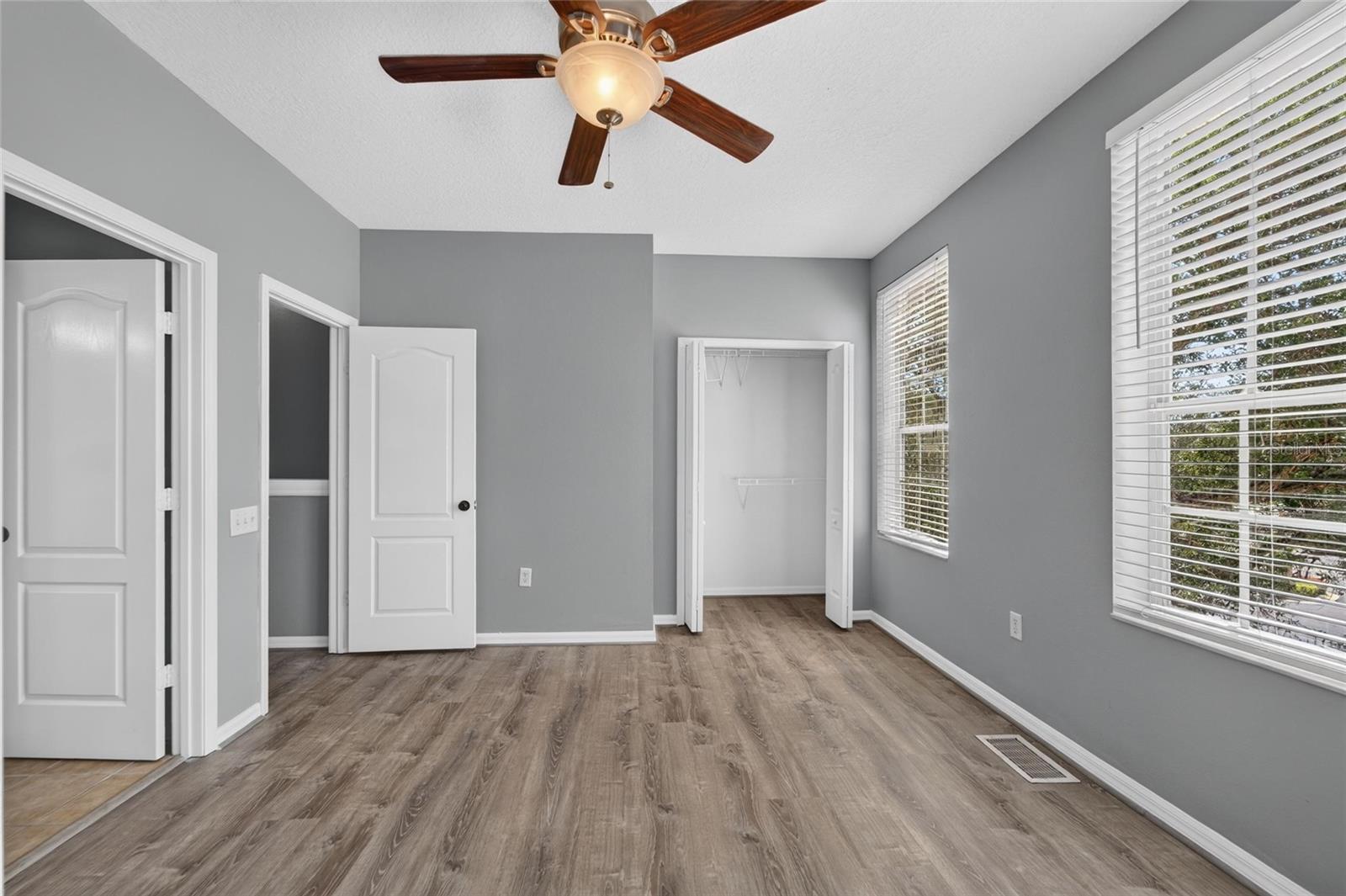 3186 BAYSHORE OAKS DR — photo 51