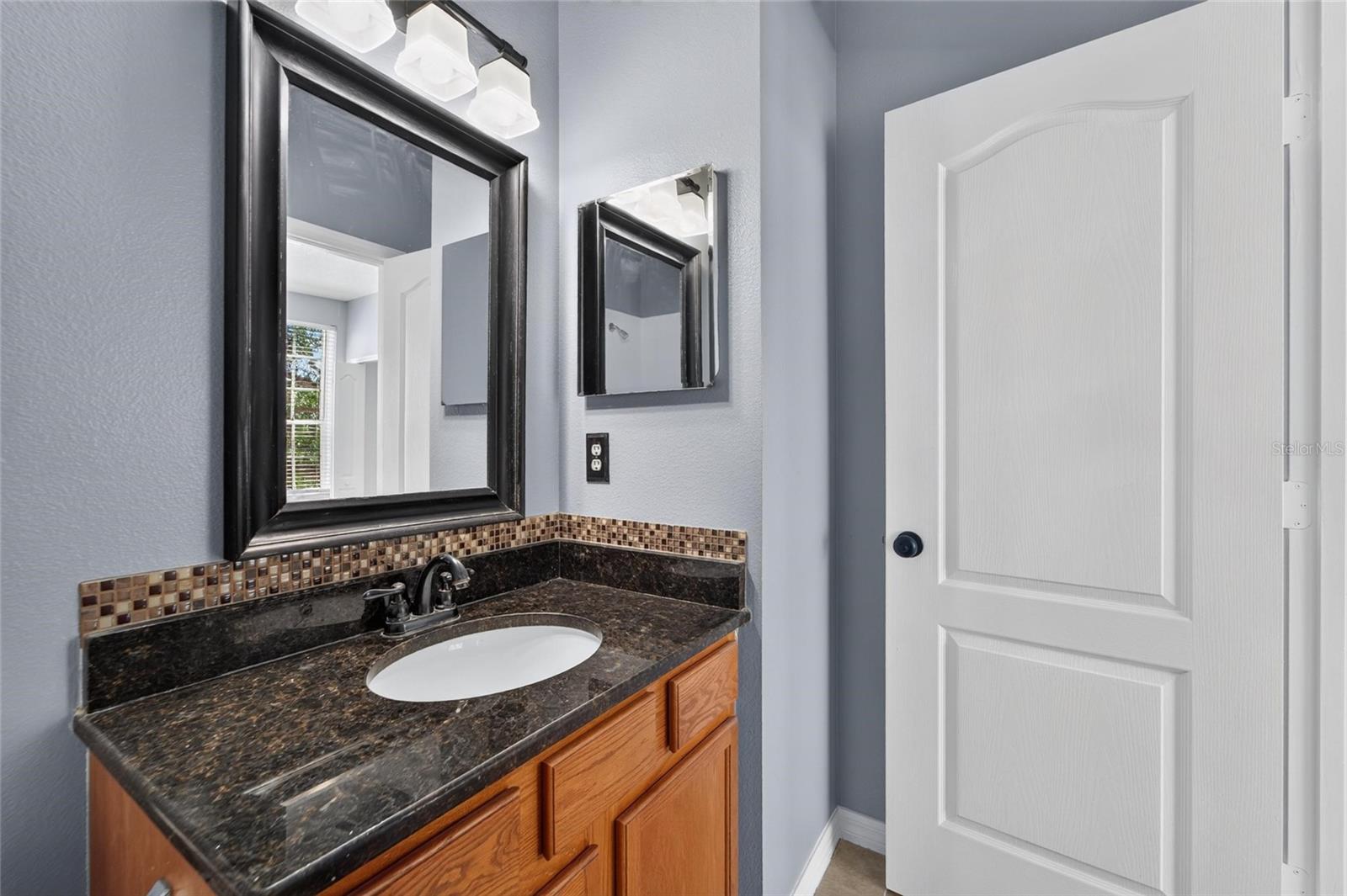 3186 BAYSHORE OAKS DR — photo 20