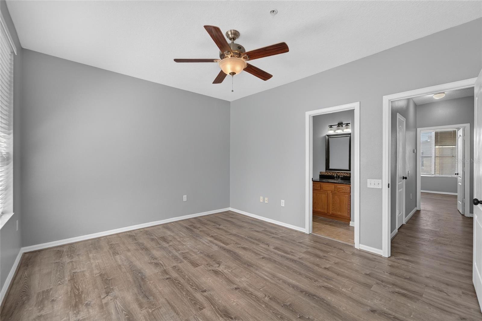 3186 BAYSHORE OAKS DR — photo 49
