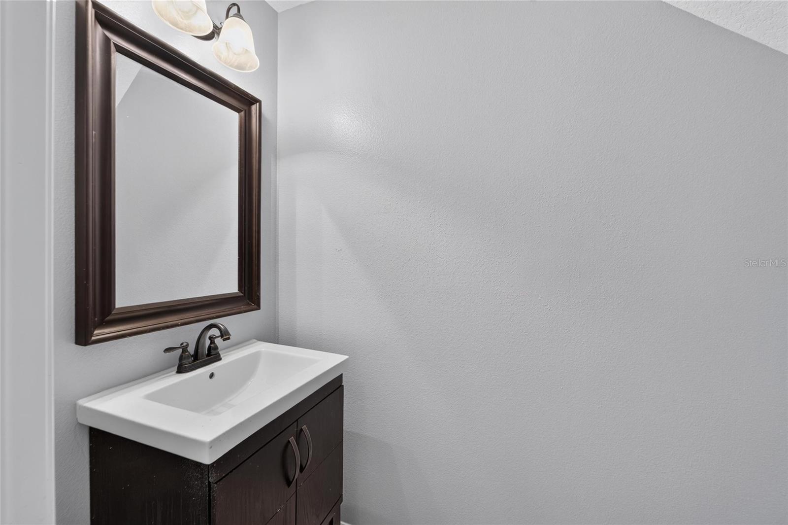 3186 BAYSHORE OAKS DR — photo 13