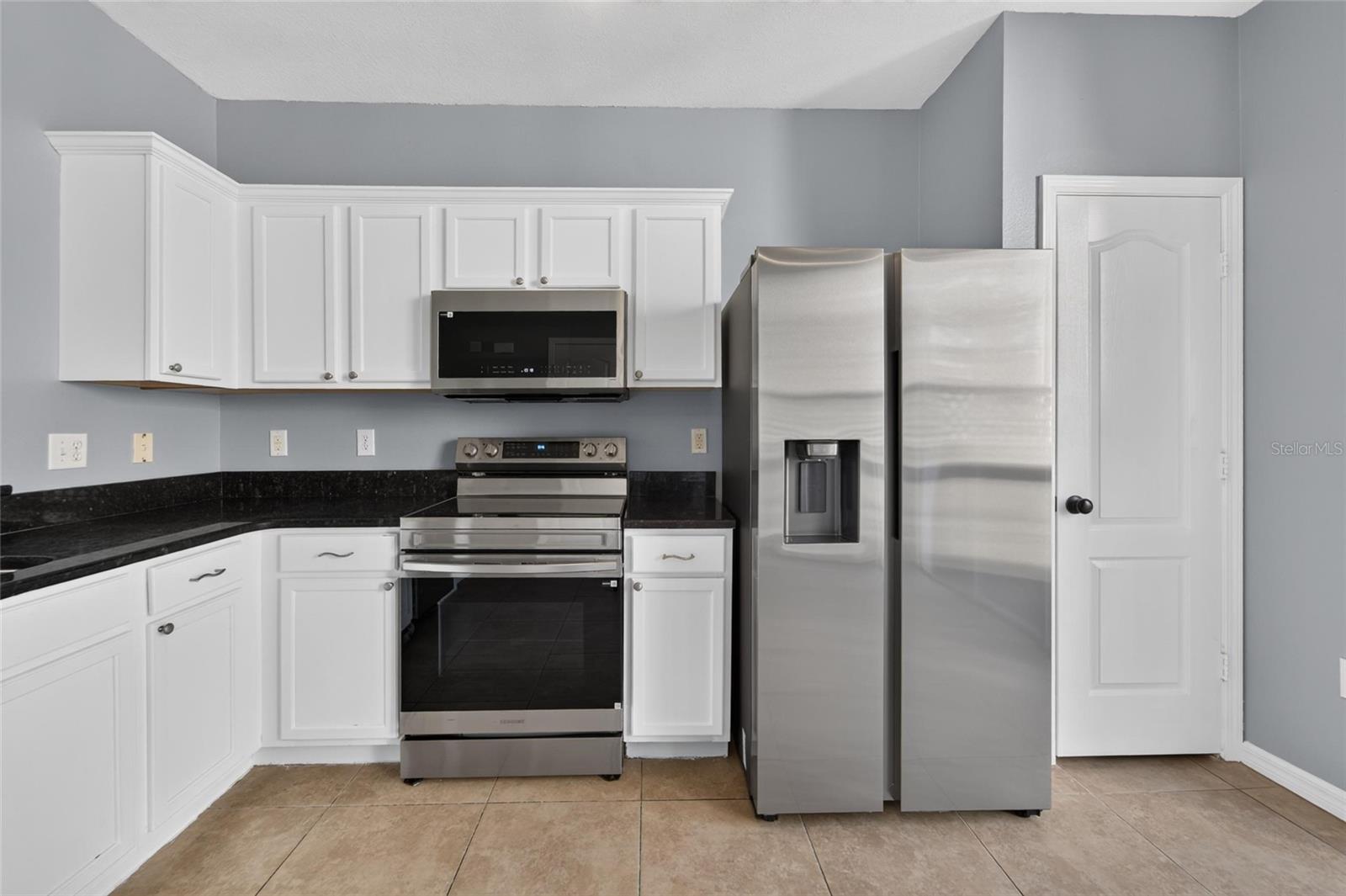 3186 BAYSHORE OAKS DR — photo 29