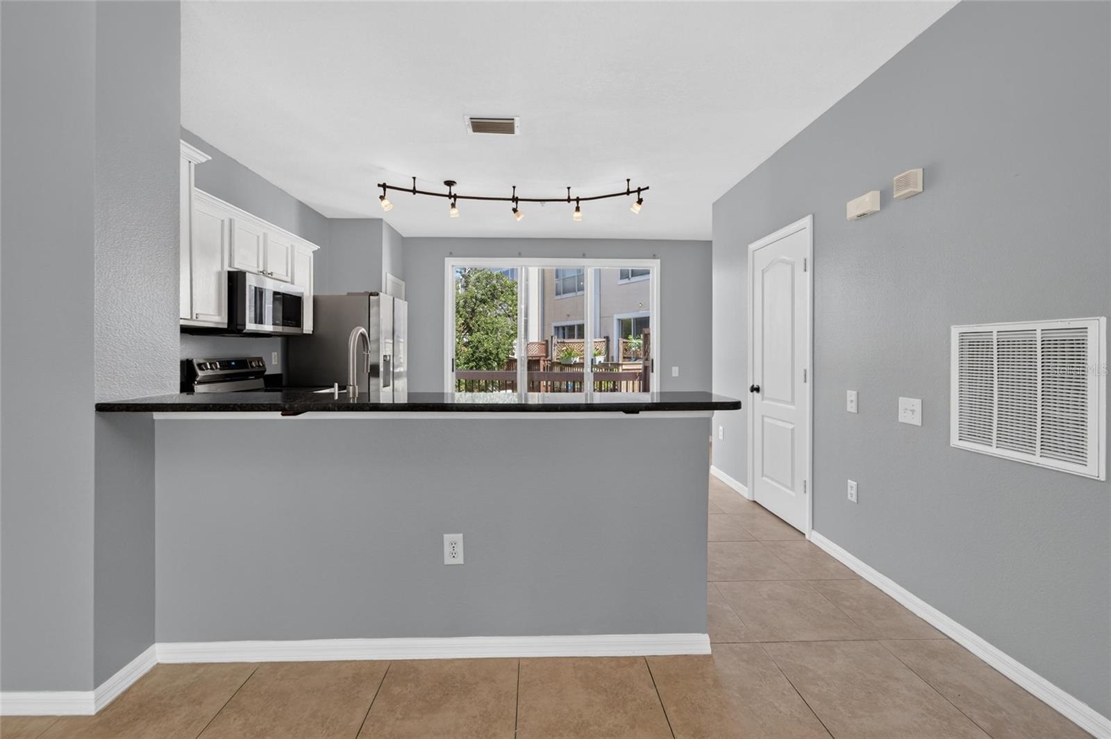 3186 BAYSHORE OAKS DR — photo 24