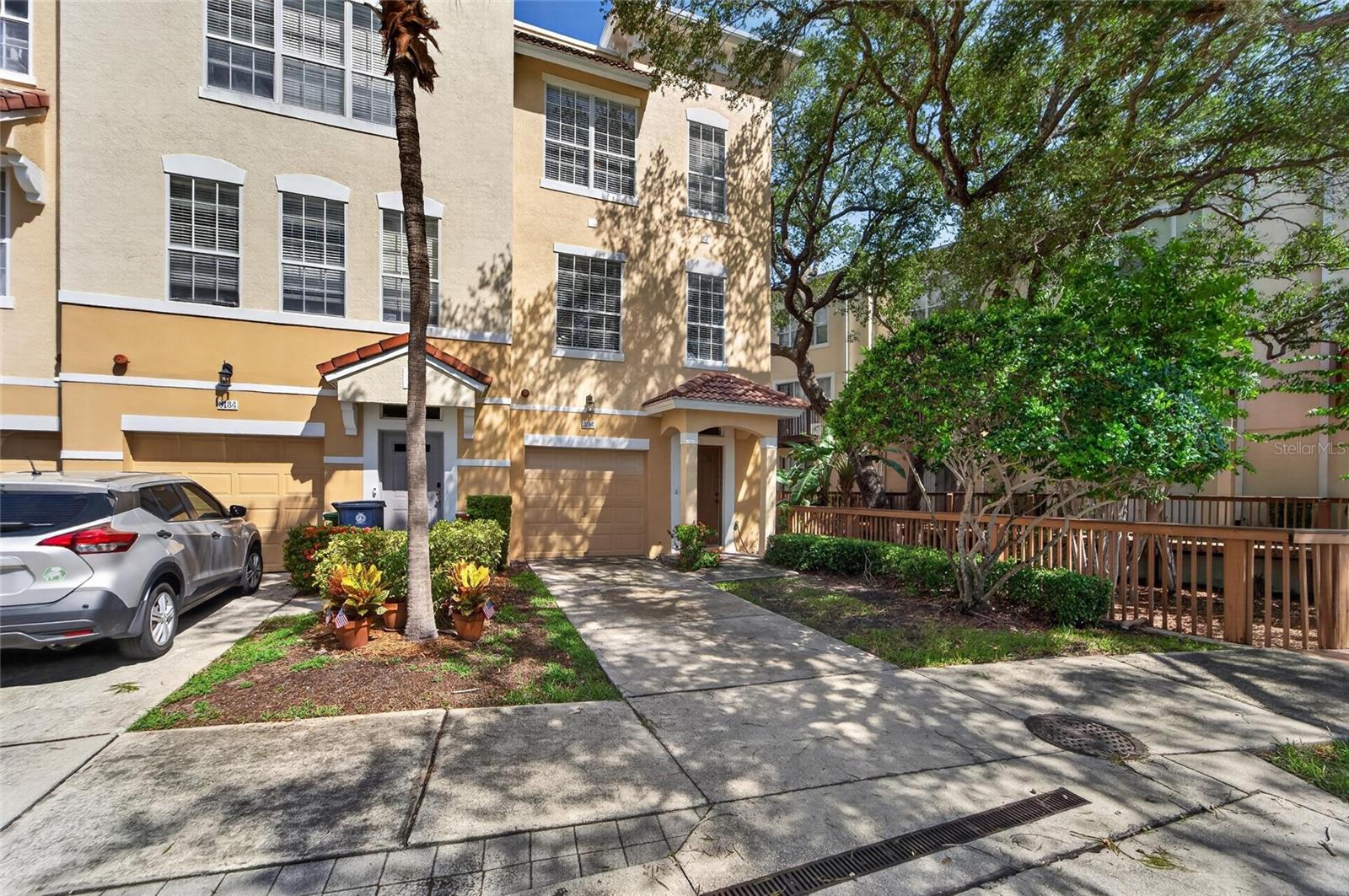 3186 BAYSHORE OAKS DR — photo 4