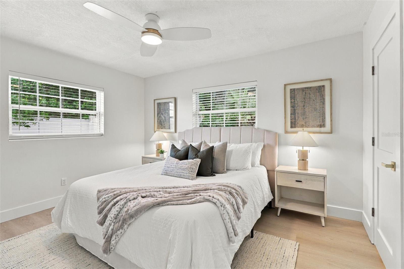 221 N DUNCAN AVE — photo 5