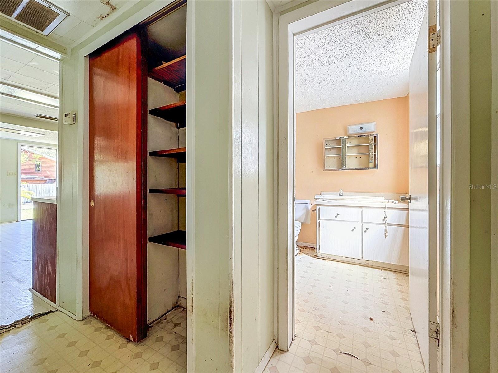 331 MARIE ST — photo 13