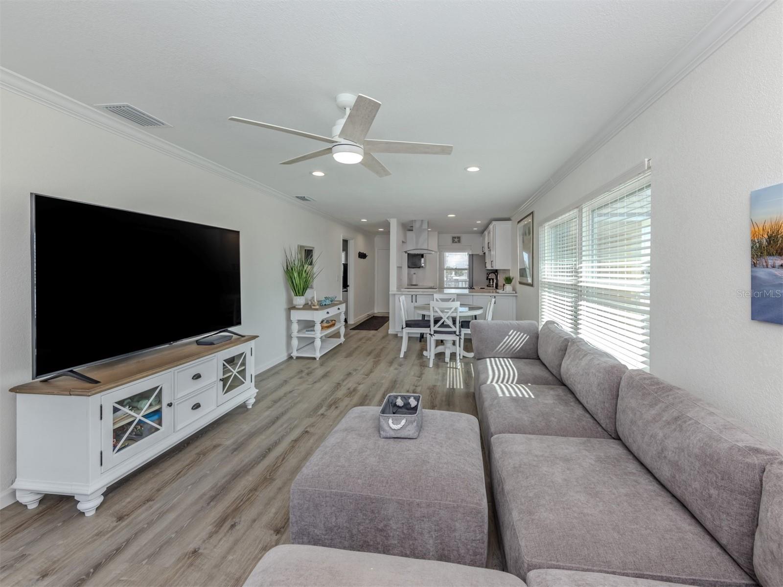 1400 TARPON CENTER DR #314 — photo 34