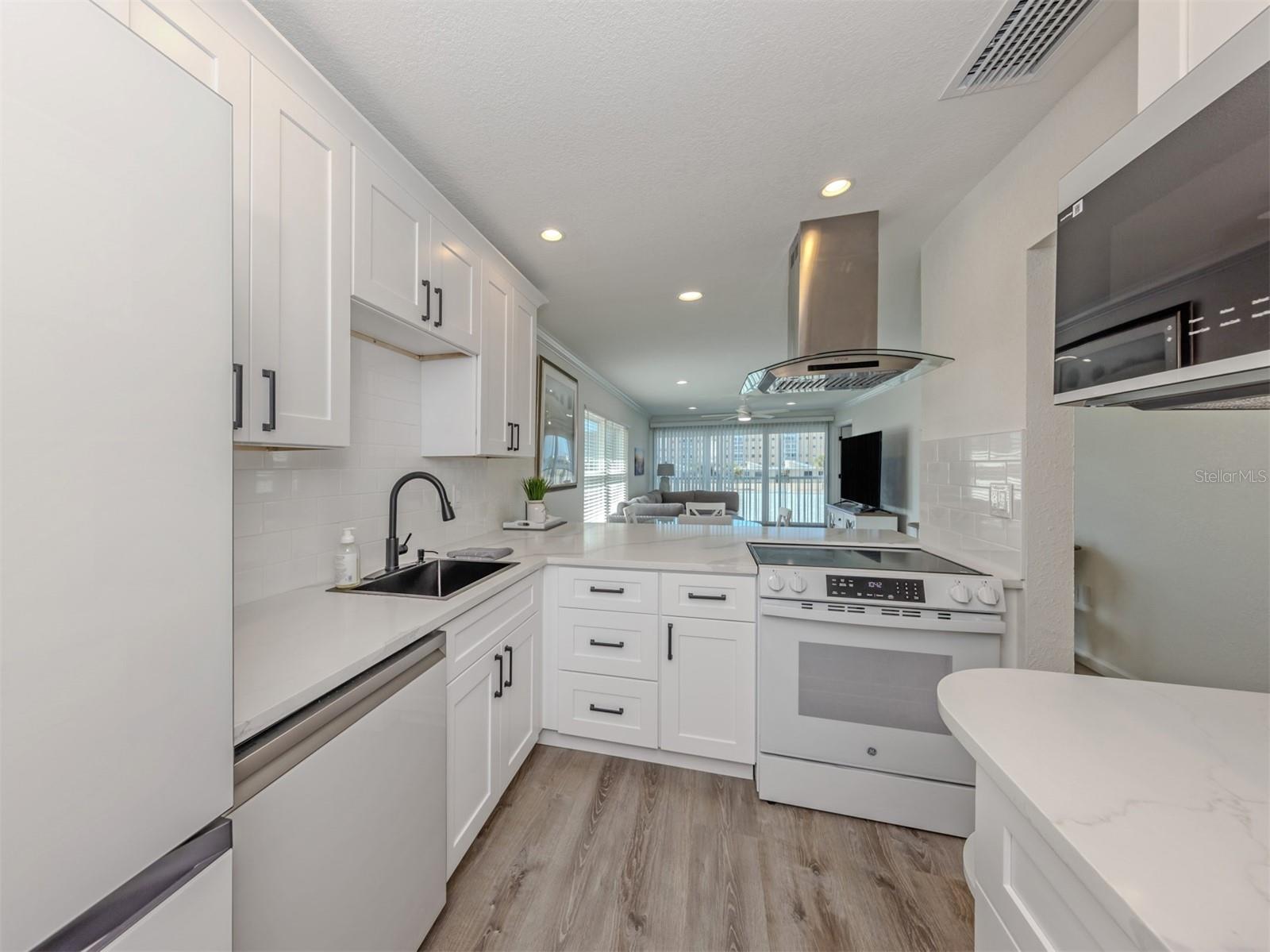 1400 TARPON CENTER DR #314 — photo 29