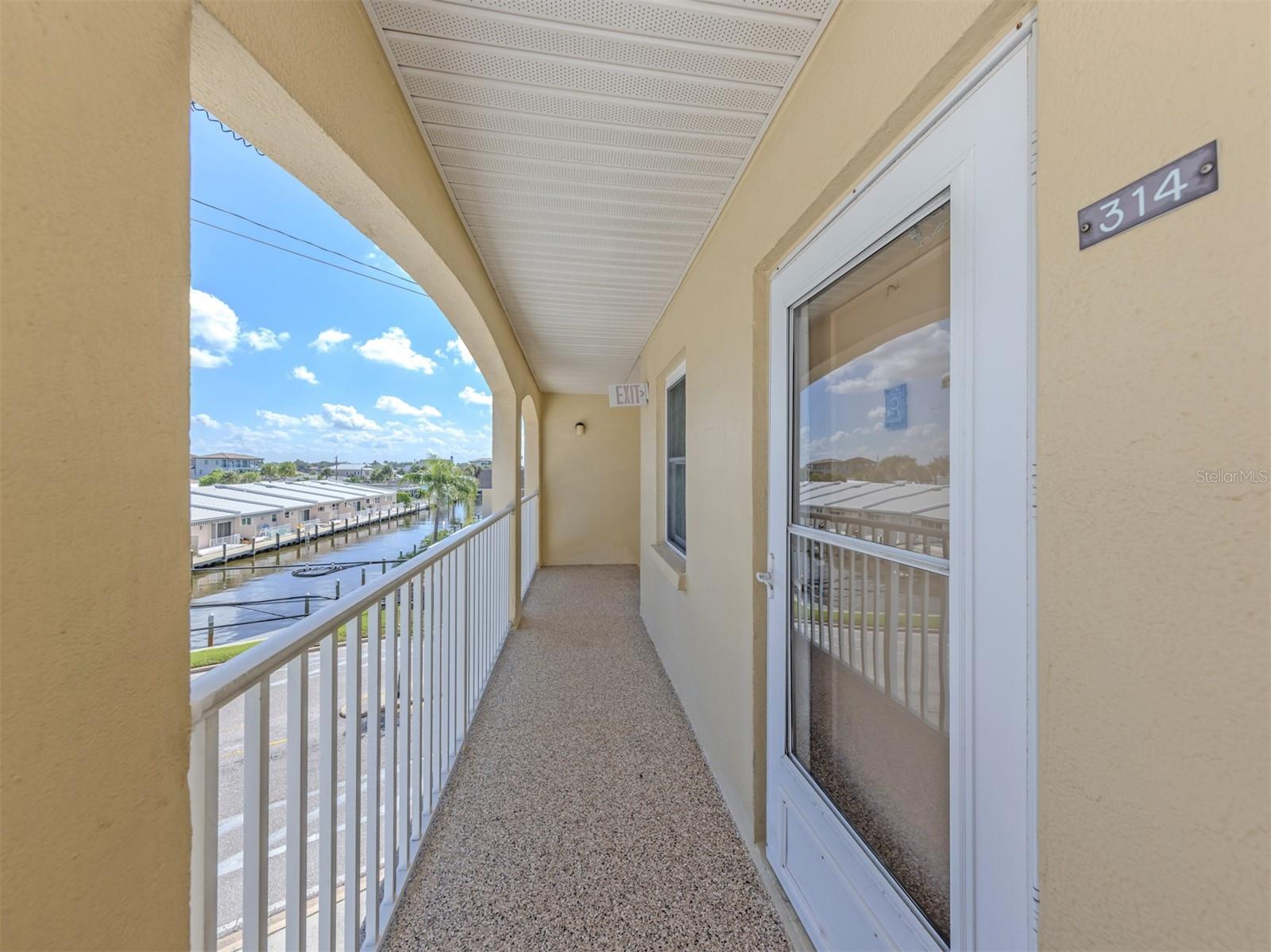 1400 TARPON CENTER DR #314 — photo 22