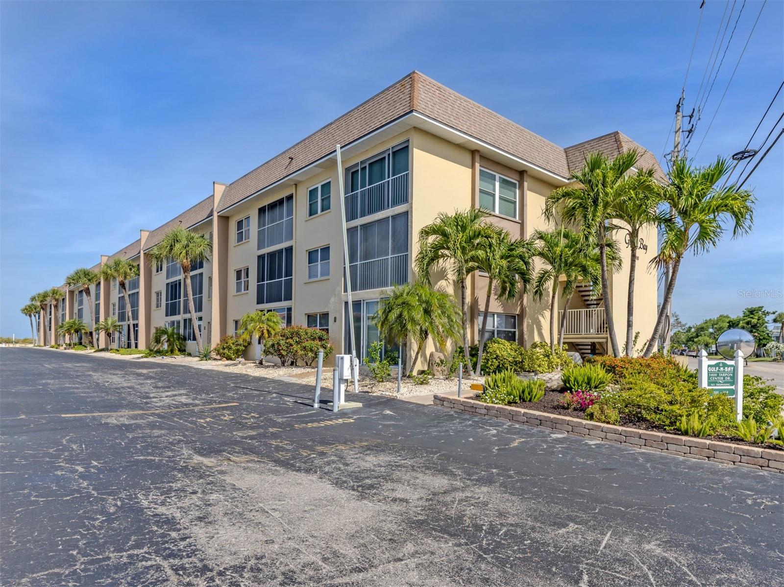 1400 TARPON CENTER DR #314 — photo 18